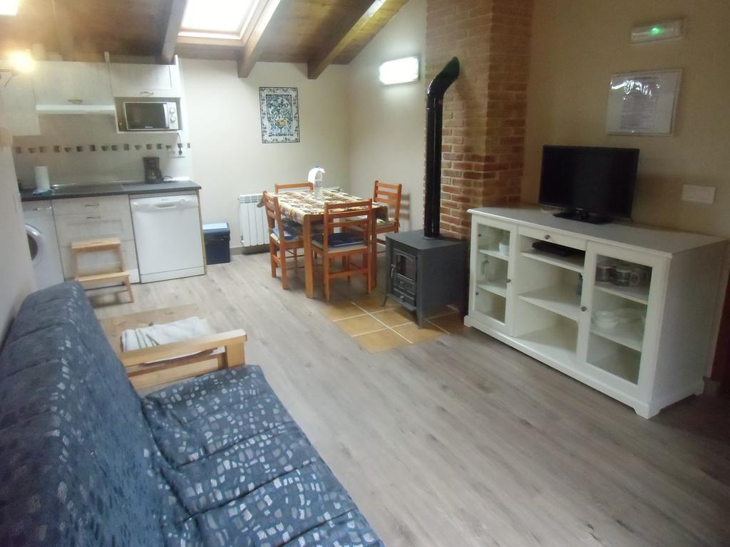 Apartamentos Playa La Franca Buitenkant foto