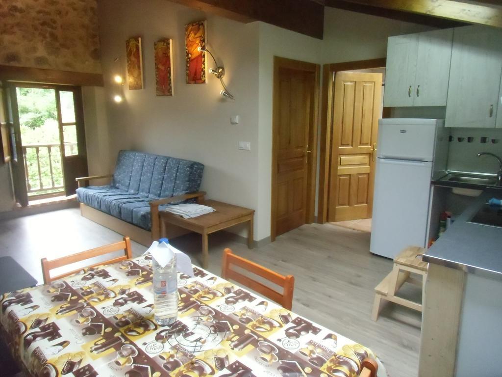 Apartamentos Playa La Franca Buitenkant foto
